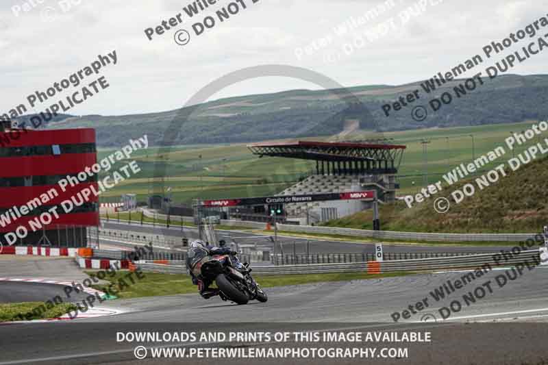 cadwell no limits trackday;cadwell park;cadwell park photographs;cadwell trackday photographs;enduro digital images;event digital images;eventdigitalimages;navarra;no limits trackdays;peter wileman photography;racing digital images;trackday digital images;trackday photos